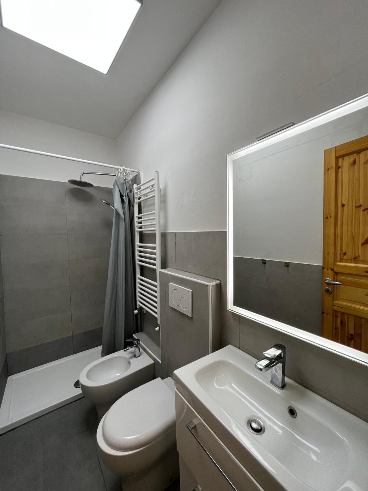 Grattacielo Rooms Turin Exterior foto